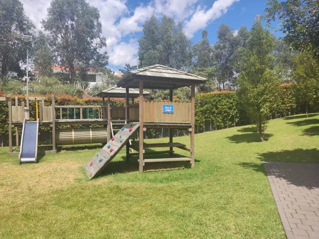Excelente Ubicación Terreno en Venta Cumbaya — imagen 4