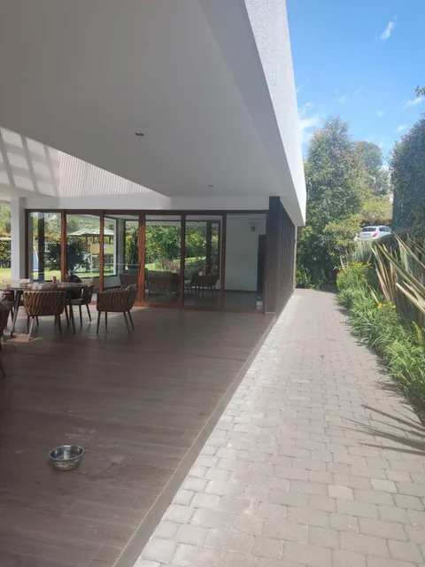 Excelente Ubicación Terreno en Venta Cumbaya — imagen 2