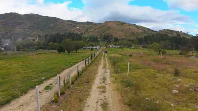 Lotes Planos con Todos Los Servicios en Uzhup, Paute, Azuay — imagen 3