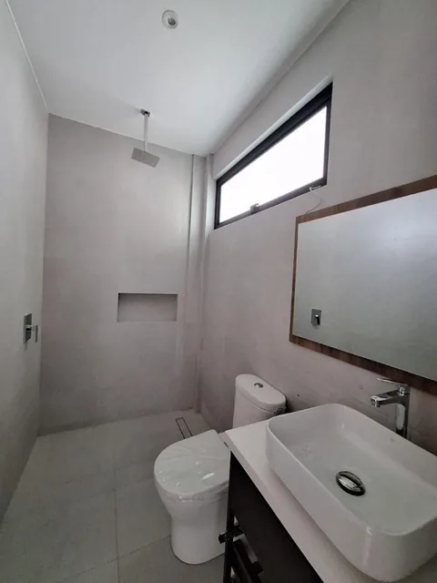 Casas de Lujo en Venta en Urbanización Privada – Valle de Los Chillos — imagen 5