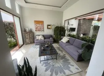 San Juan Bajo - Cumbaya Casa de Venta en Conjunto Exclusivo — imagen 3