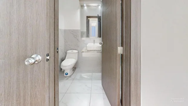 Vendo o Rento, Penthouse Nuevo con Terraza en Quito Tenis — imagen 2
