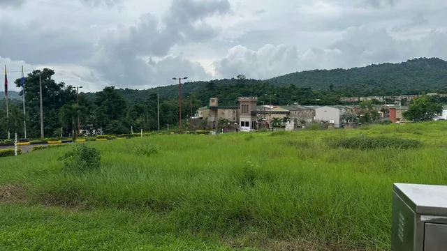 Terreno Comercial en Venta en Villa del Rey, Guayas — imagen 2