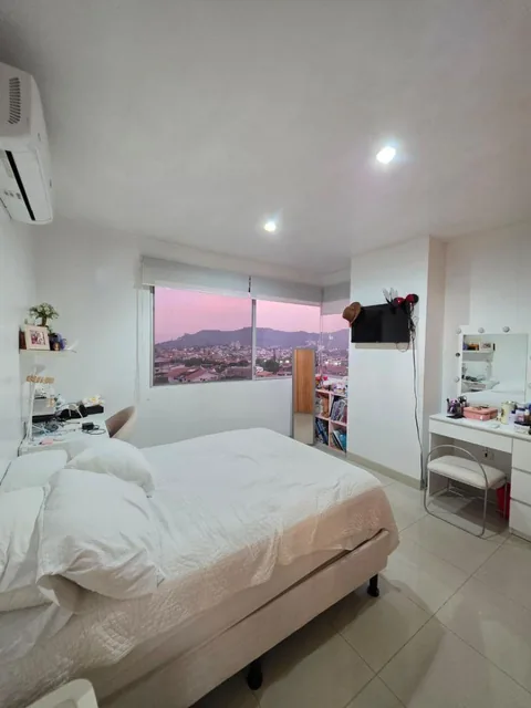 En Venta Departamento en Vizcaya Gardens - Los Ceibos, Guayas — imagen 5