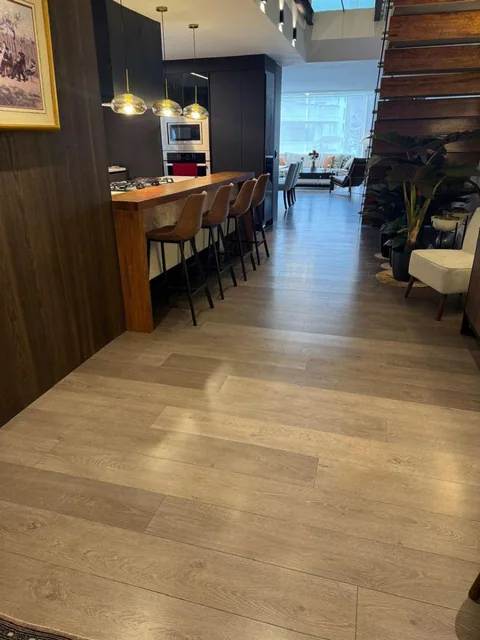 Quito, Vendo Loft, 3 Dorm. Cada Uno con Sus Baños, Excelentes Áreas, Sector González Suárez! — imagen 3