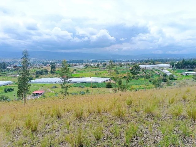 Se Vende Terreno de 5000 m², Excelente Potencial, Latacunga, Cotopaxi — imagen 2