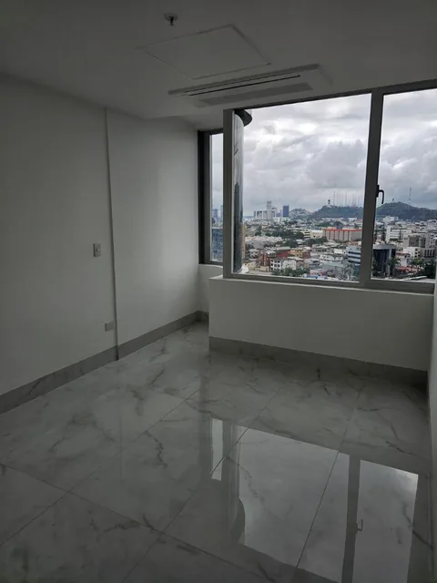 Millenium Tower, Piso 12. vendo 50 m², 1 Parqueo. Cerca del Policentro. de Estreno, Guayas — imagen 2