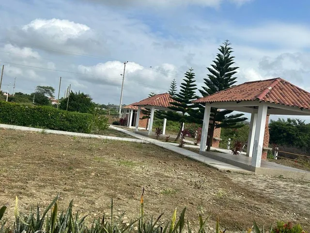 Terreno de 1768 m² en Venta en Norte de Playas Fincas Las Lagunas, Guayas — imagen 5