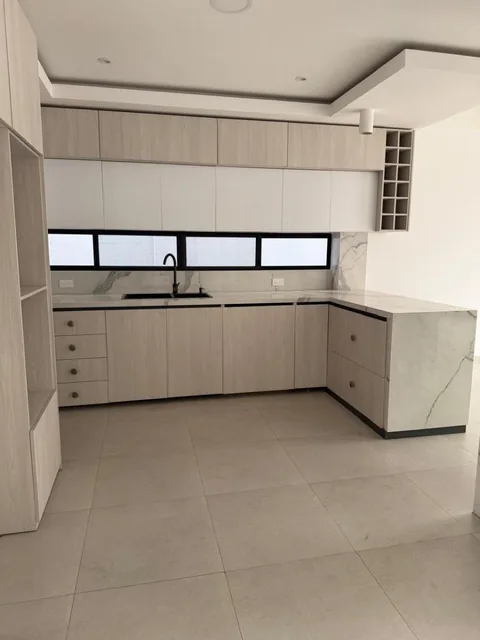 Casa de Estreno en Venta - Isla Celeste - Ciudad Celeste - Samborondón, Guayas — imagen 2