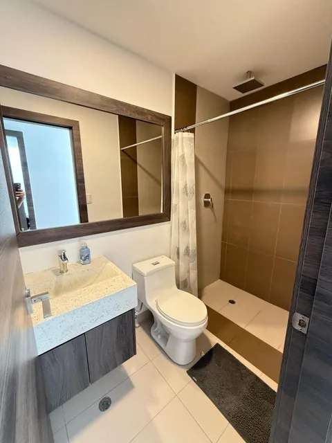 Departamento Venta 3 Dorm. de 156 m² Tumbaco — imagen 5