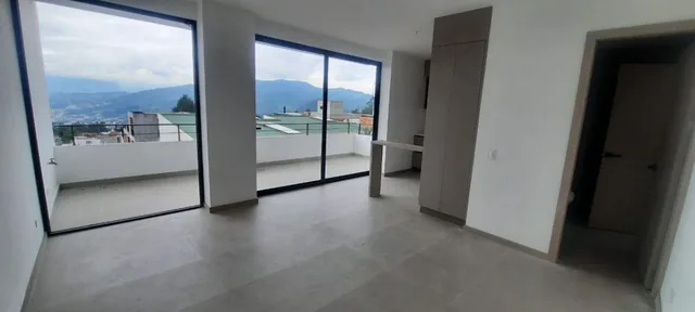 Entrega Inmediata en Cumbaya - Yanazarapata! – 116,36 m² + 2 Parqueaderos + Terraza – $153.000 — imagen 4
