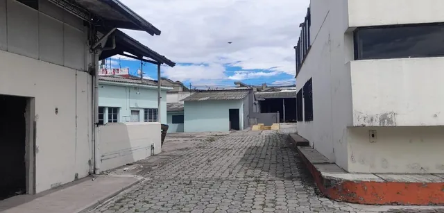 Espectac. Terreno y Galpon en Venta 4.142 m Total. Giselle Cel. 0993. 625.462 — imagen 5