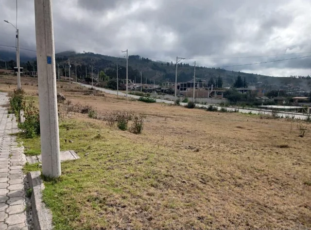 Terreno de 200 m² en Urbanizacion con Todos Los Servicios Basicos, Chimborazo — imagen 5