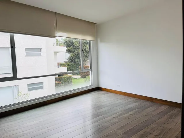 Departamento en Cumbayá — imagen 3