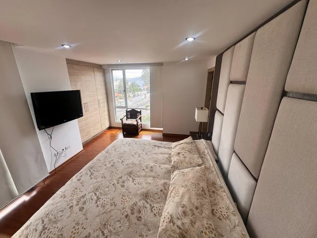Departamento en Venta - 101 m² - 2 Habitaciones - Lomas de Monteserrin — imagen 4
