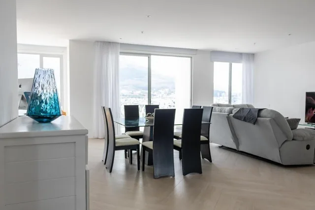Vendo Moderno Departamento Sobre La González Suárez — imagen 4