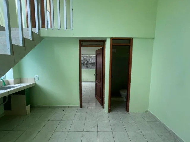 Propiedad en Venta en Atacames 8 Departamentos Apto Para Airbnb — imagen 2