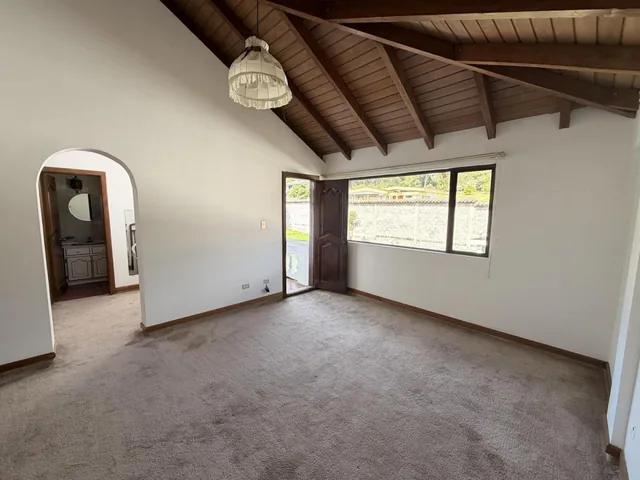 Conocoto / Residencia de Lujo / Calle: Fidel López - Ontaneda — imagen 2