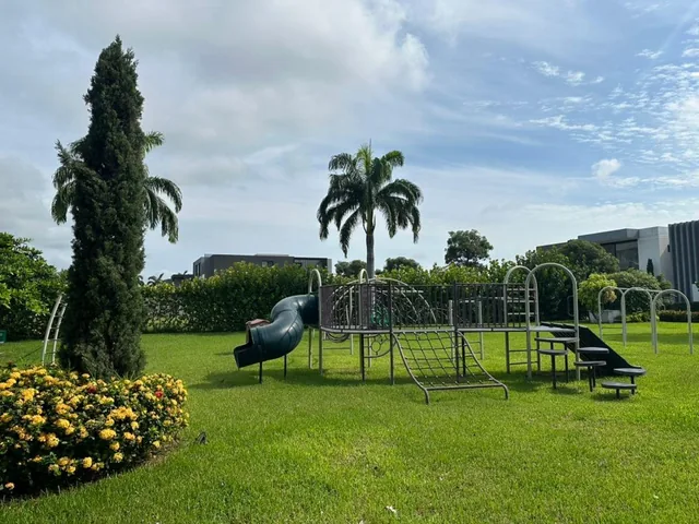 Donde Empiezan Los Recuerdos – Terreno Cerca Al Parque en L’isola, Guayas — imagen 5