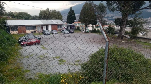 Terreno - Norte de Quito — imagen 3