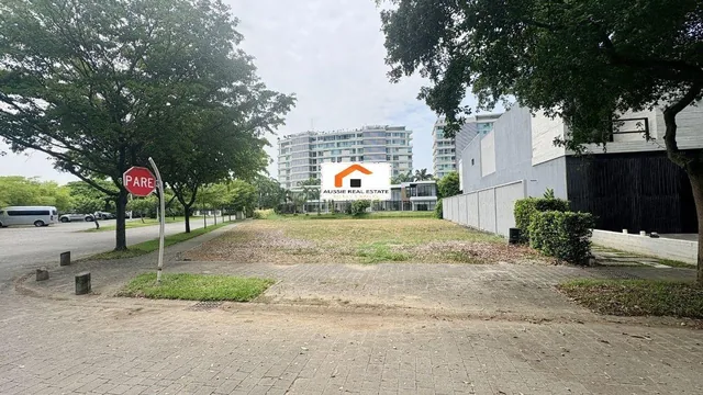 Isla Mocoli, Urbanización Blue Bay, Vendo Terreno Al Pie del Lago, 746 m², Guayas — imagen 2