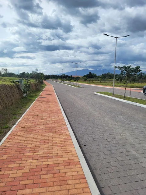 Hermoso Terreno Urbanizacion Palermo Puembo — imagen 2