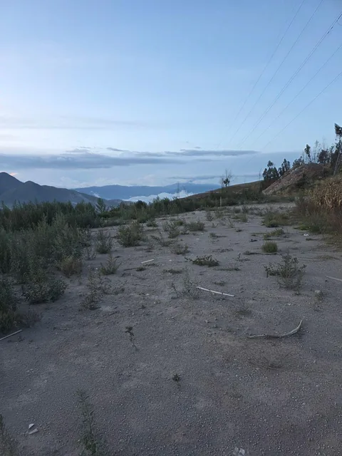 Venta Lotes de de Terreno Calderón Cerca Al Parque Metropolitano - Planta de Agua Calderón — imagen 3