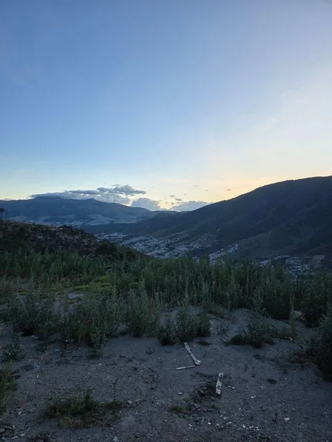 Venta Lotes de de Terreno Calderón Cerca Al Parque Metropolitano - Planta de Agua Calderón — imagen 2