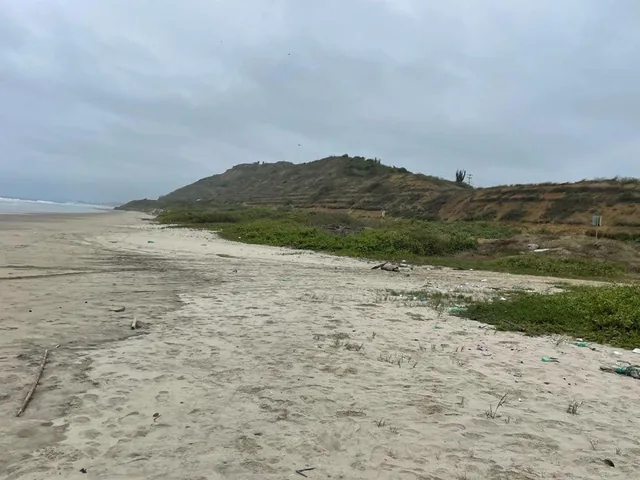 Vendo Terreno Frente Al Mar Entre Ayangue y Manglaralto Vista Islote El Pelado. Frente Playa 880 m — imagen 3