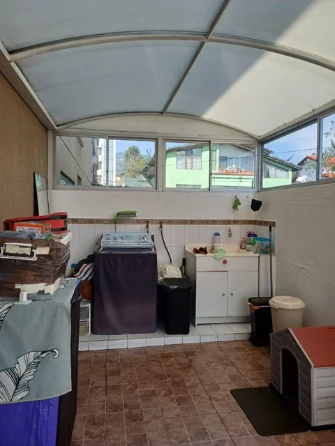 Venta Dpto 2 Dor. Itorios en Urbanizacion Cerrada 23 Junio — imagen 2