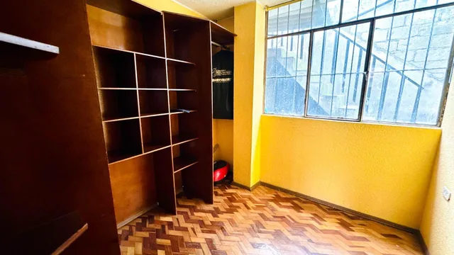 Casa Rentera Independiente en Venta en Chillogallo - San Gregorio — imagen 3