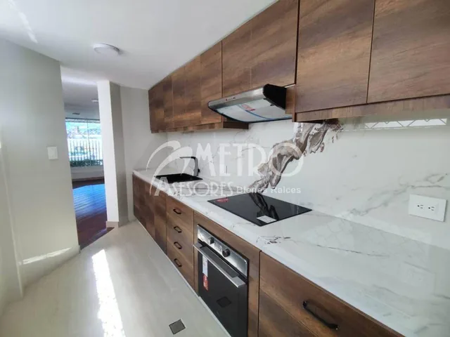 Consultorio en Alquiler 180 m² en Alquiler – Jipijapa — imagen 5