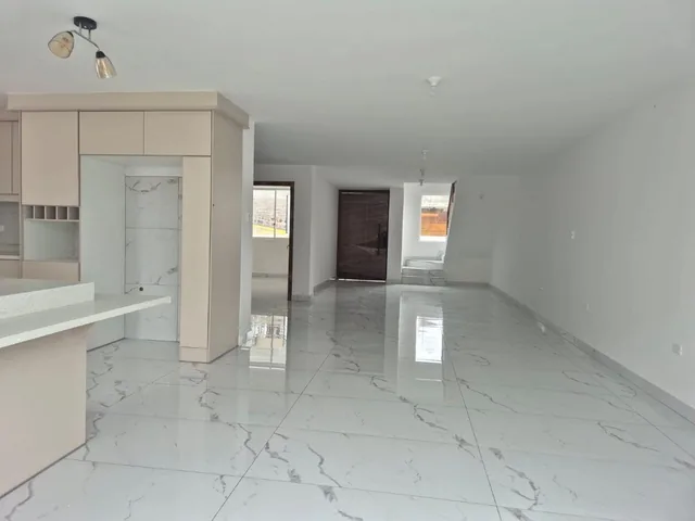 Casa en Venta Sector Cashapamba — imagen 4
