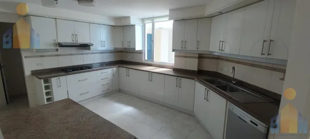 Rento 3 Habitaciones,3 Baños Sierra del Moral, Seguridad — imagen 5