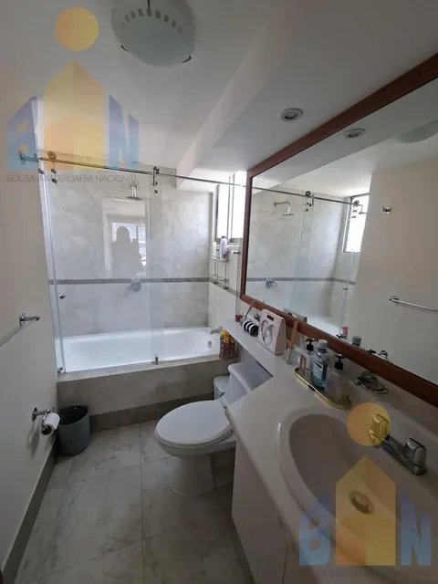 Vendo Excelente Departamento Sector Udla,3 Habitaciones, Estudio Seguridad — imagen 3