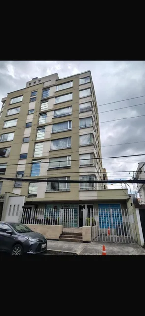 Vendo Local Comercial Planta Baja. 60 m². Sector Quicentro. El Comercio — imagen 2