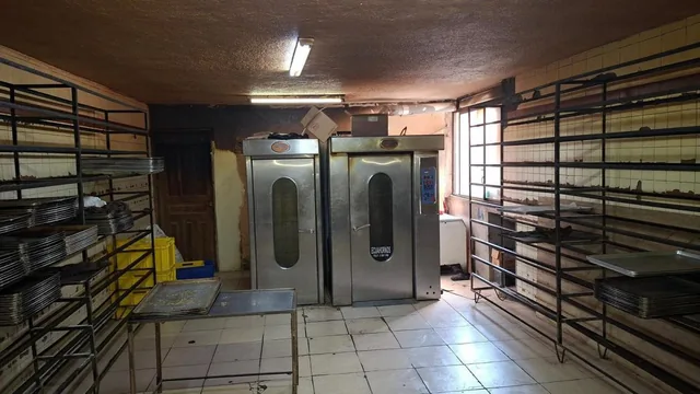 ¡Se Traspasa Panificadora en Machachi! Negocio Esquinero, Funcionando y con Clientes Fieles — imagen 2