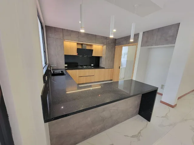 Vendo Lujosa Casa en Sangolqui — imagen 4