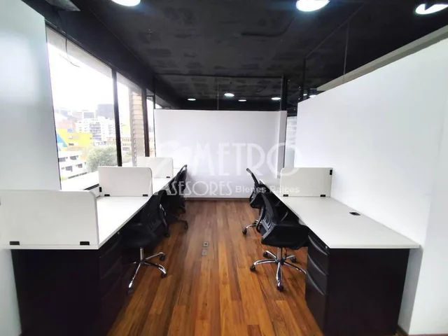 Oficina Corporativa Amoblada de 100 m² – La Mariscal — imagen 2