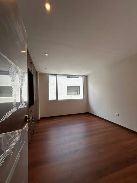 Venta Departamento Quito Tenis Av Brasil — imagen 4