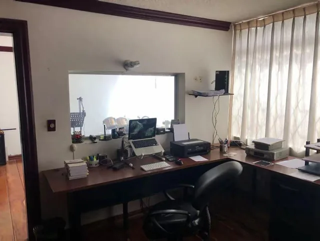 Casa en Venta Independiente con Amplio Terreno — imagen 5