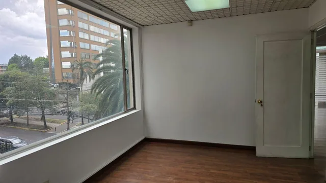 Oficina Corporativa en Renta | Piso Alto | 110 m² 12 de Octubre y G Suarez — imagen 4