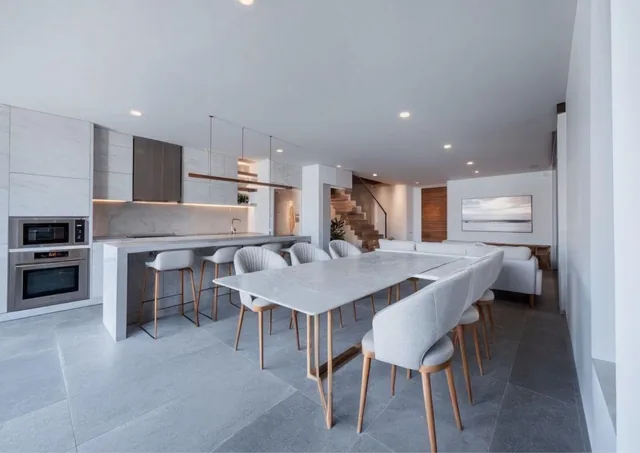 Casa de 300 m² con 3 Habitaciones en Venta en Tumbaco — imagen 5