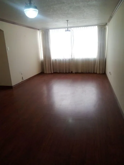 Negociable Vendo Departamento Dos Habitaciones Sector Orellana con Parqueadero — imagen 3