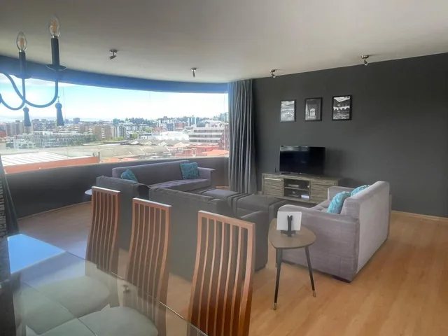 Venta Departamento, 151 m², 3 Dorm., Av Gaspar de Villarroel — imagen 5