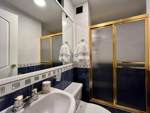 En Venta Departamento Sector Solca — imagen 3