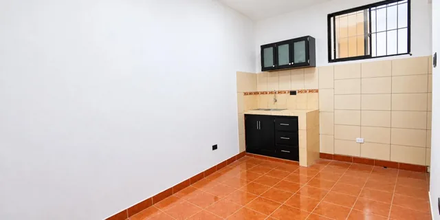 - Casa Independiente + Estudio en Venta | Monserrate – Vía a Conocoto - — imagen 4