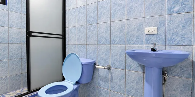 - Casa Independiente + Estudio en Venta | Monserrate – Vía a Conocoto - — imagen 2