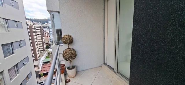 Departamento en Venta 2habitaciones + Balcón en La Av 6 de Diciembre y Portugal — imagen 5
