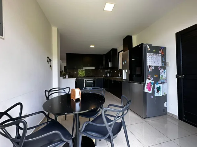 Casa en Venta en Bosques de La Costa | 3 Dorm., Patio y Hermosa Vista, Guayas — imagen 2